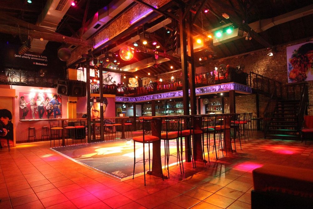 Bar Photo