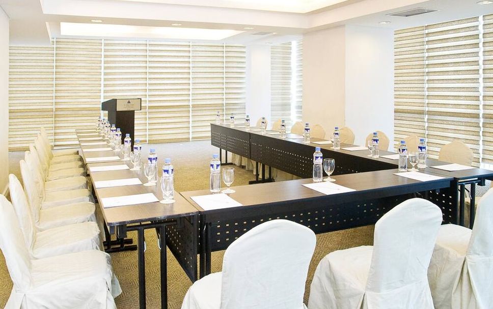 Conference room Photo
