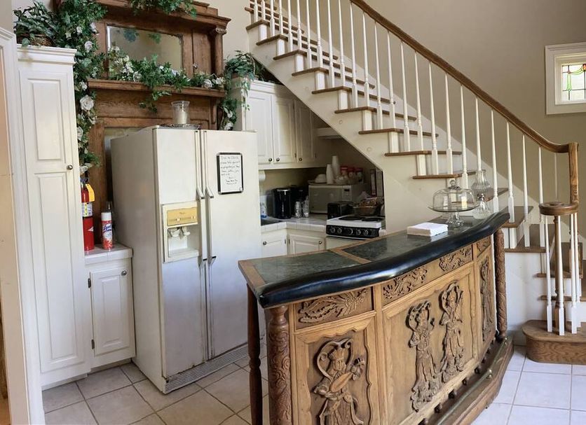 Kitchen Photo
