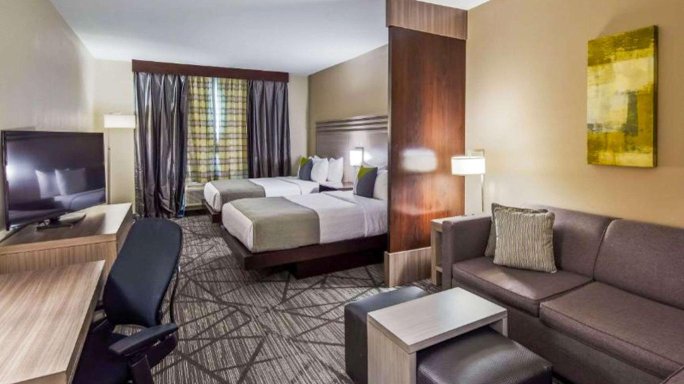 Comfort Inn And Suites Houston I-45 North - Iah