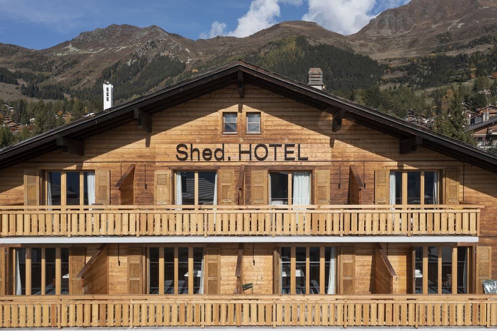 Building Photo