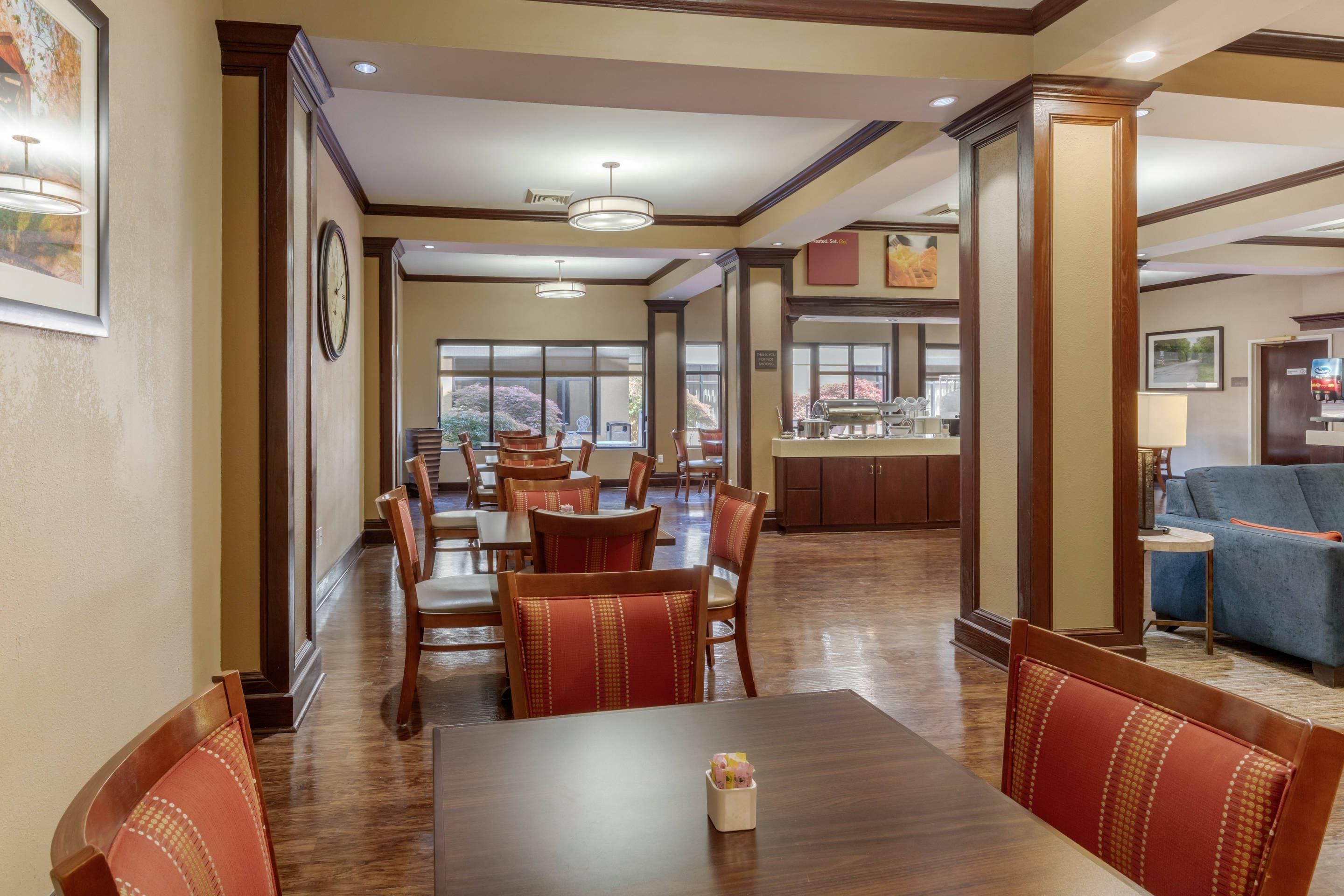 Dining room Photo
