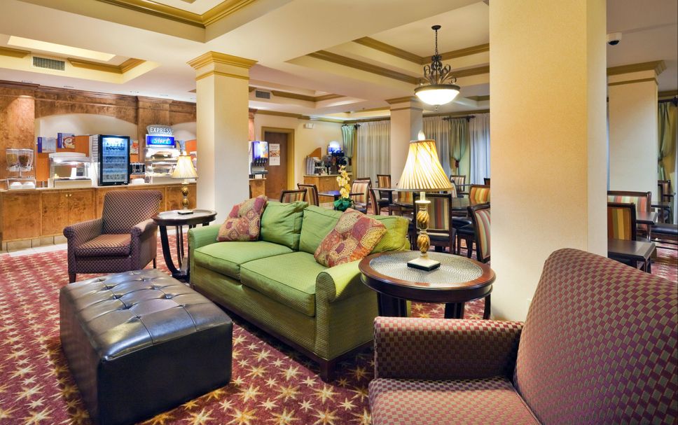 Lounge Photo