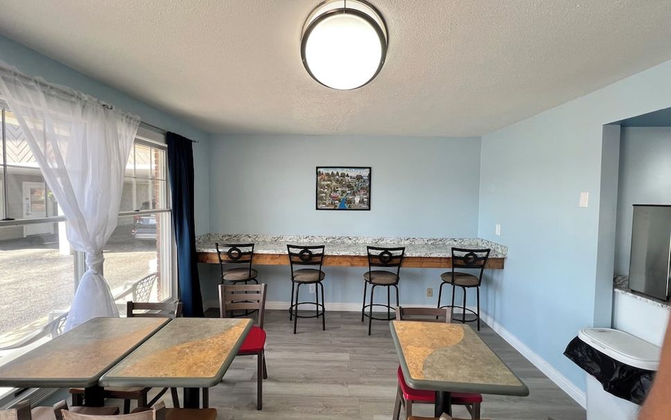 Dining room Photo