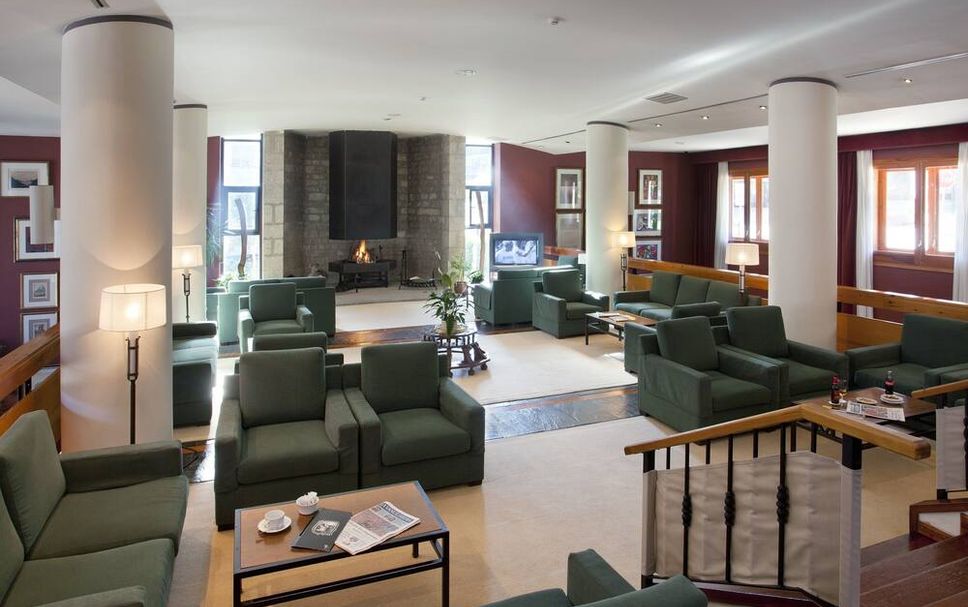 Lounge Photo