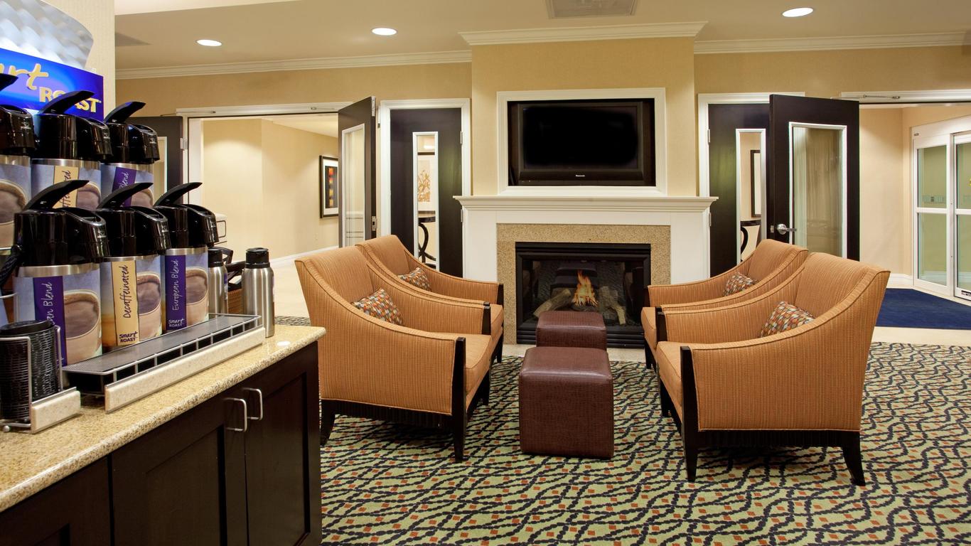 Holiday Inn Express and Suites Newberry, an IHG Hotel