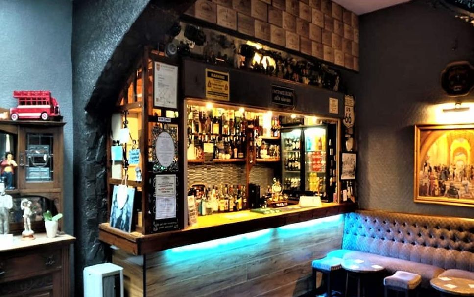 Bar Photo