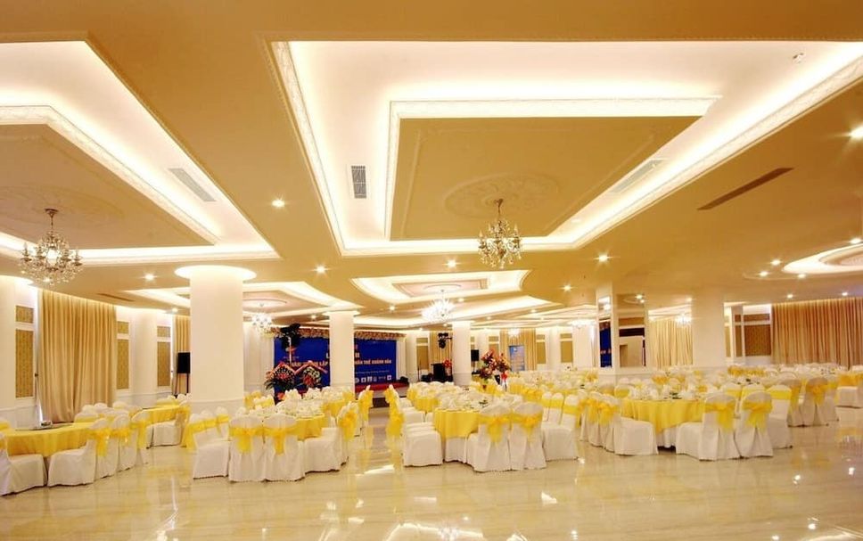 Banquet hall Photo
