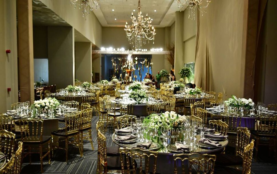 Banquet hall Photo