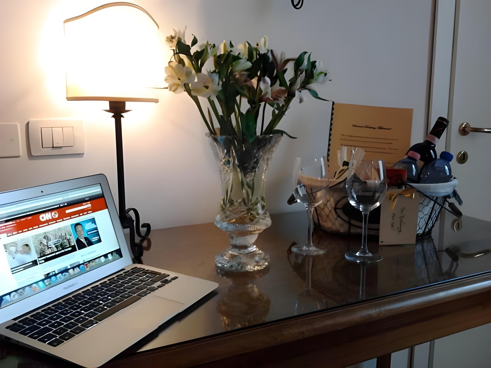 Room amenity