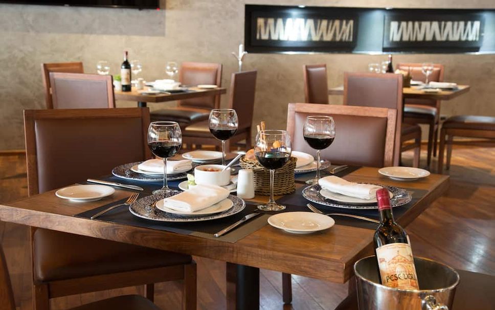Restaurant Photo