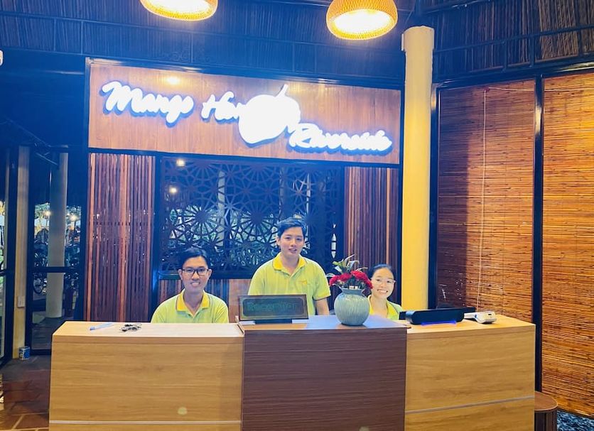 Front desk Photo