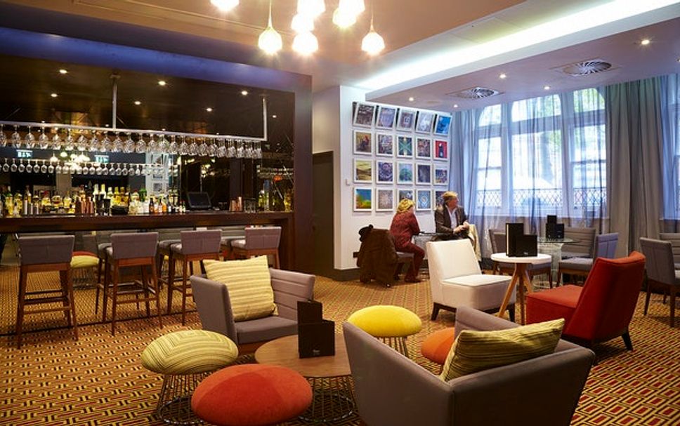 Lounge Photo