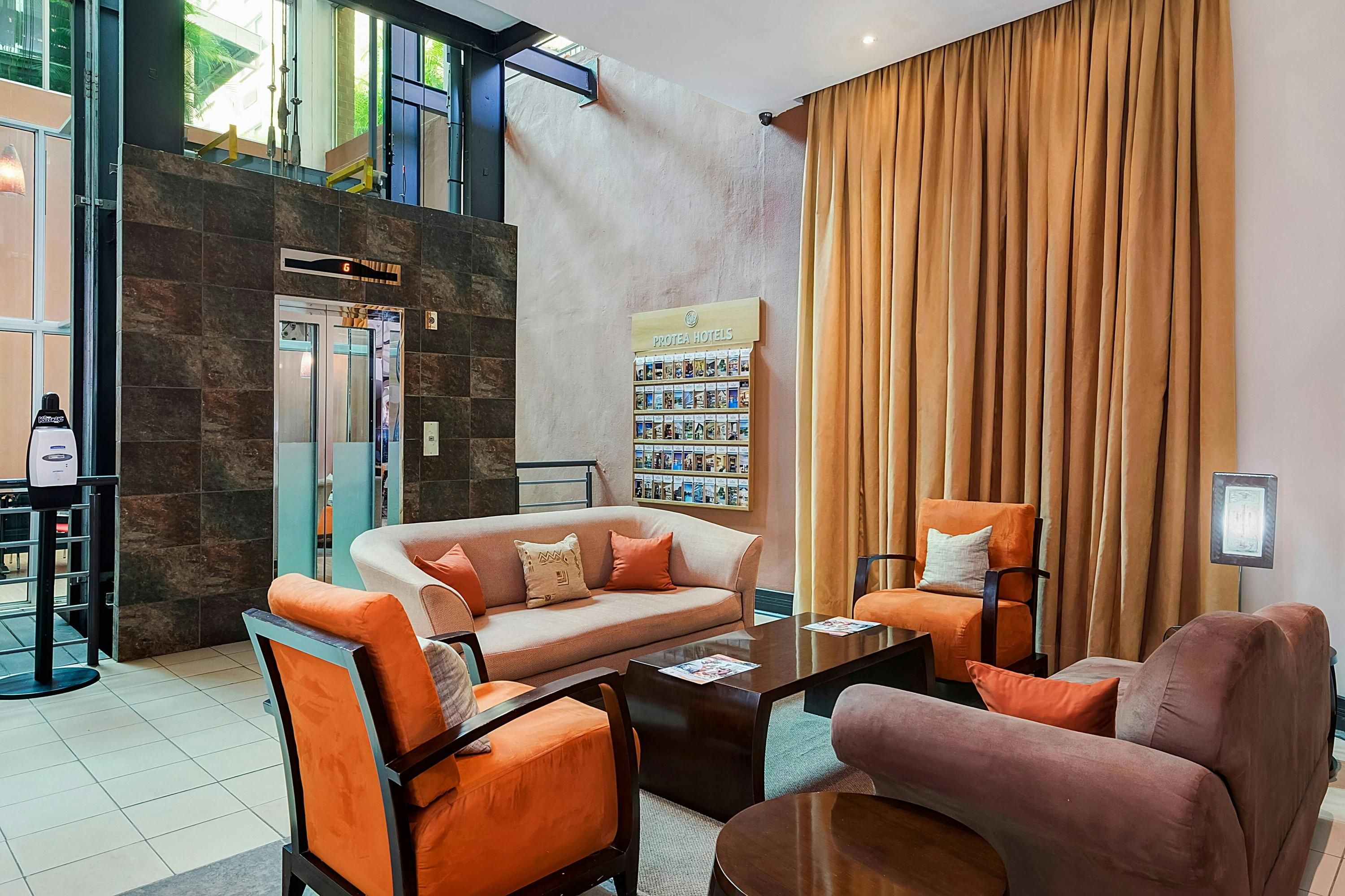 Lounge Photo