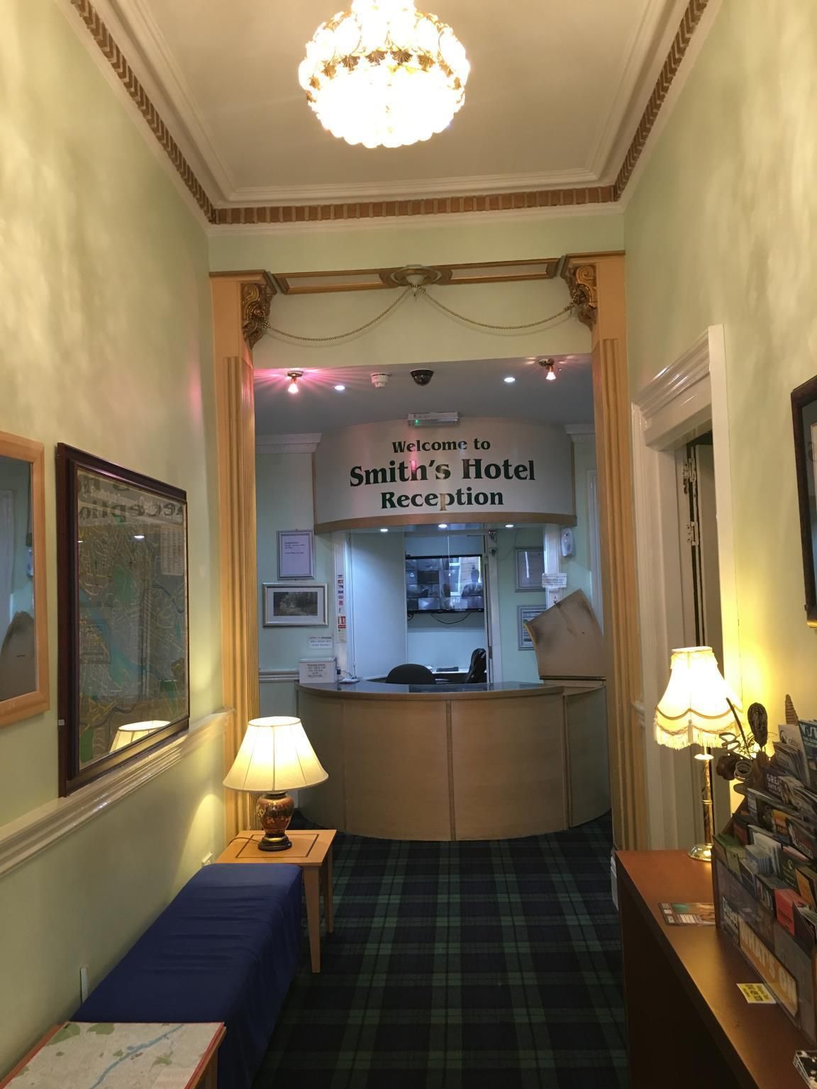 Front desk Photo