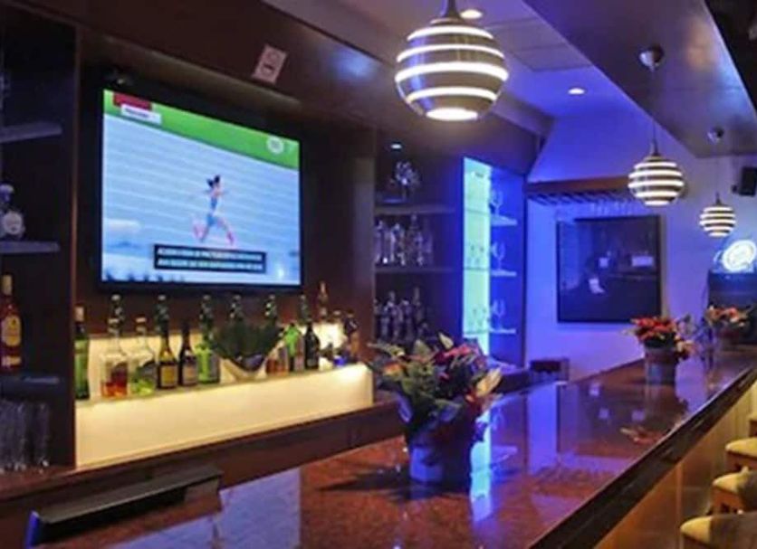 Bar Photo