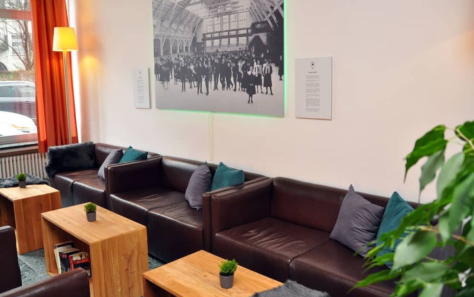 Lounge Photo