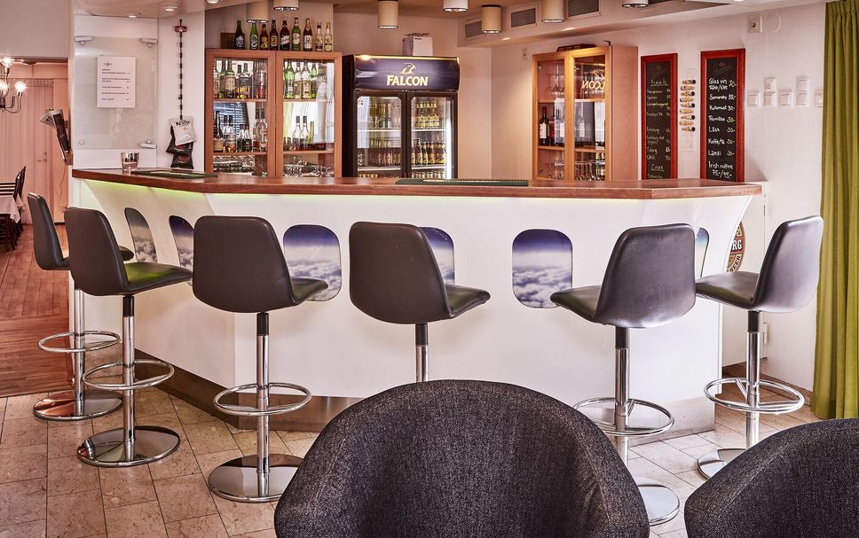 Bar Photo