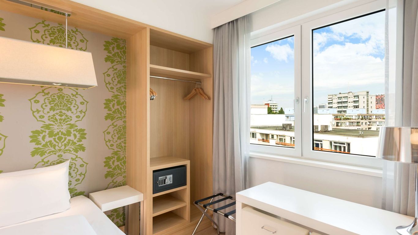 hotel nh berlin potsdamer platz