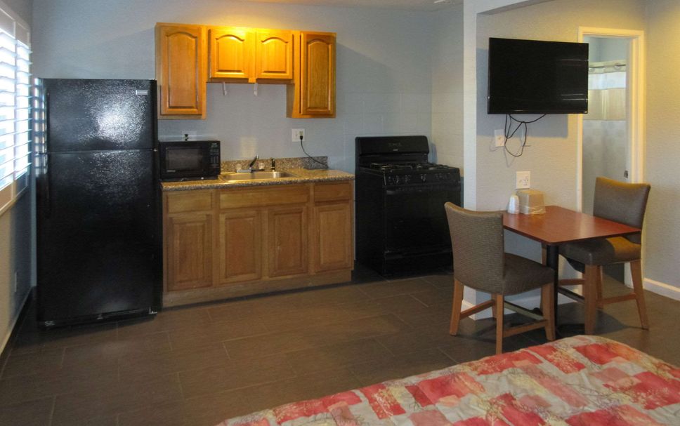 Kitchen Photo