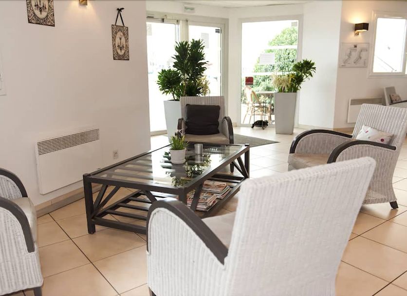 Dining room Photo
