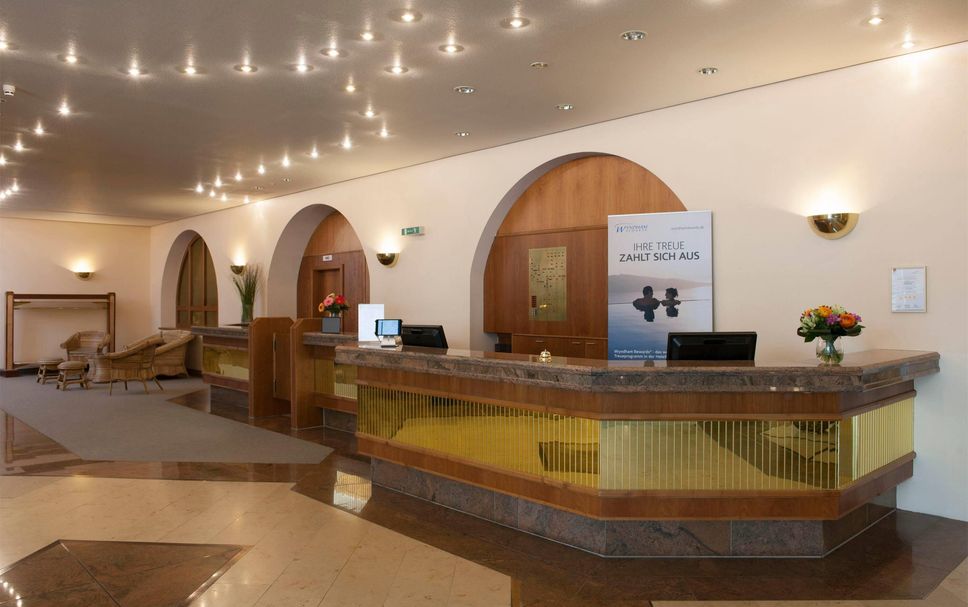Front desk Photo