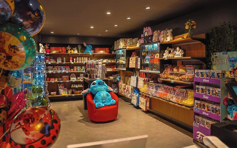 Shop Photo