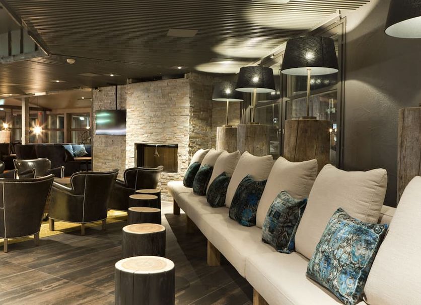 Lounge Photo