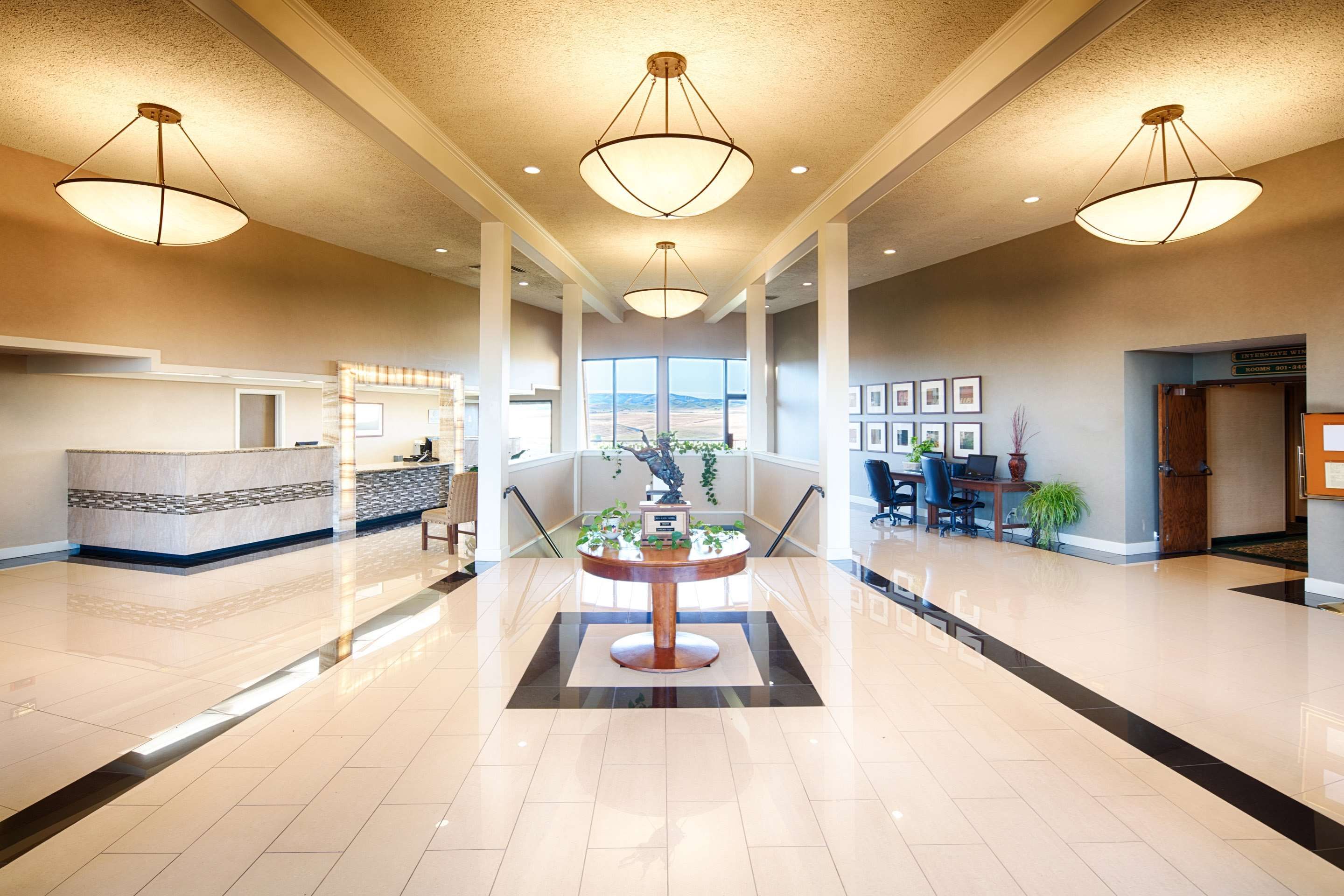 Lobby Photo