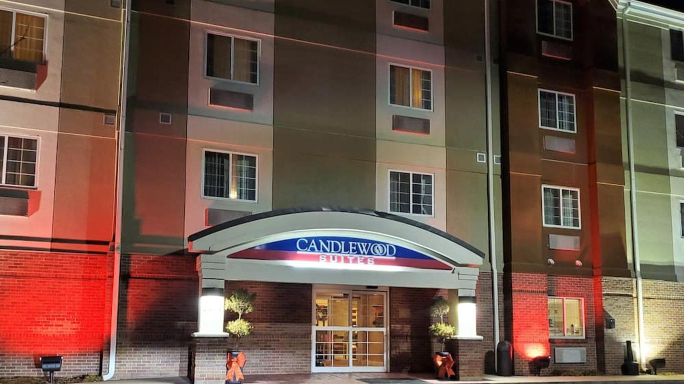 Candlewood Suites Fayetteville-Univ Of Arkansas