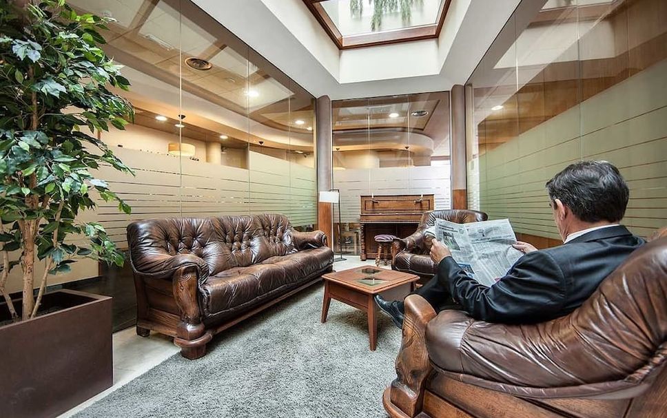 Lounge Photo