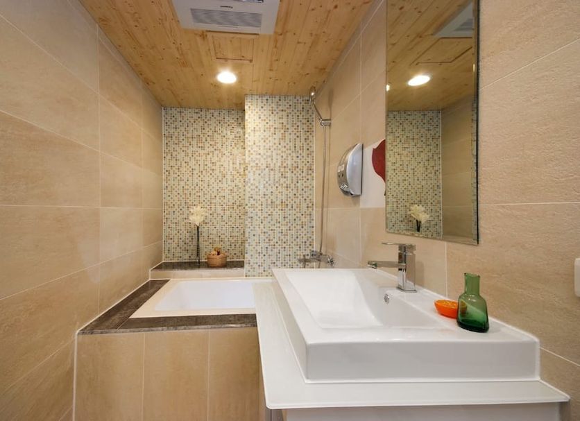 Bathroom Photo