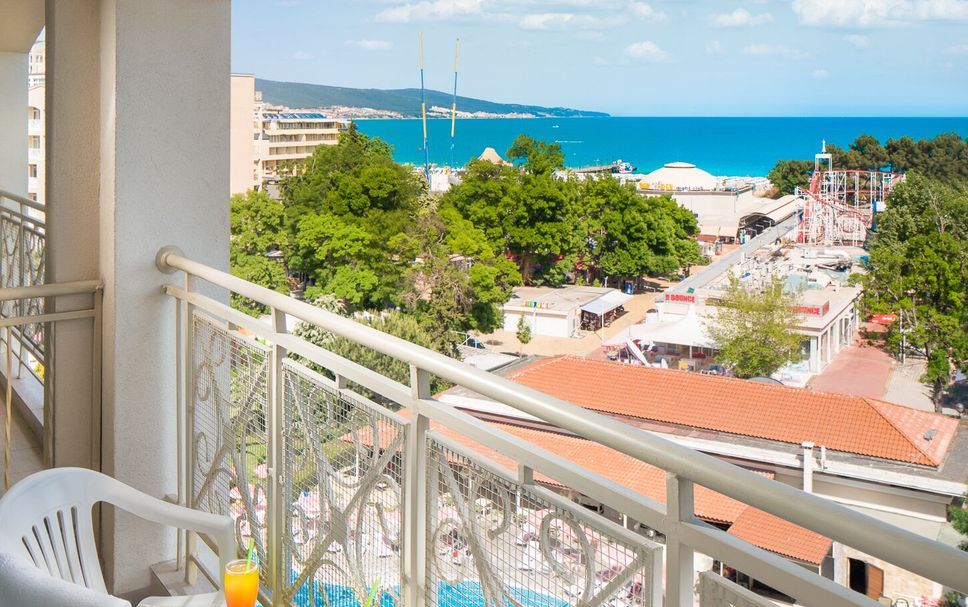 Balcony Photo