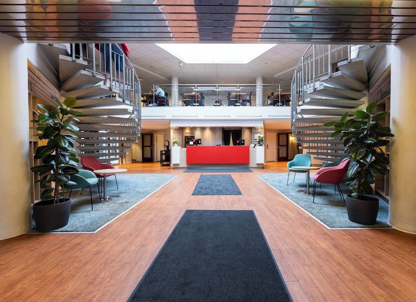 Lobby Photo
