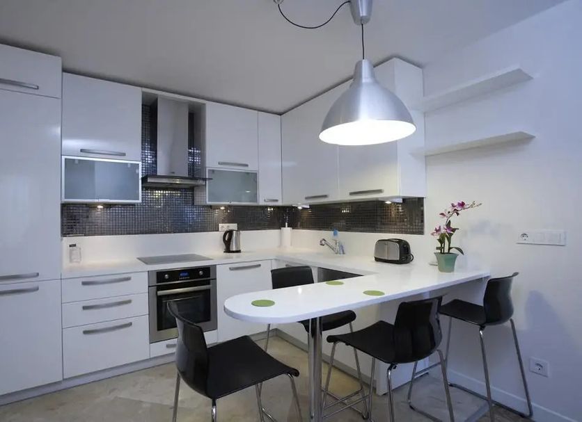 Kitchen Photo