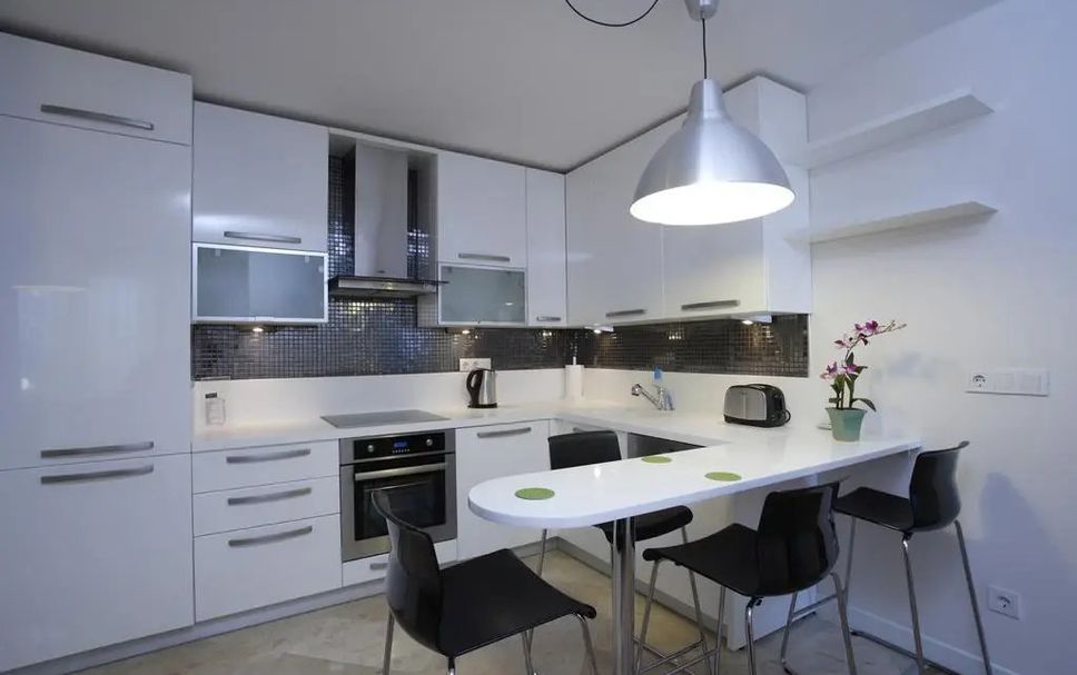 Kitchen Photo