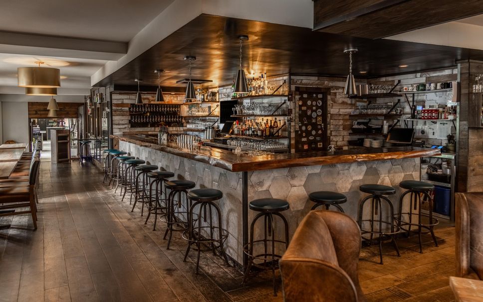Bar Photo