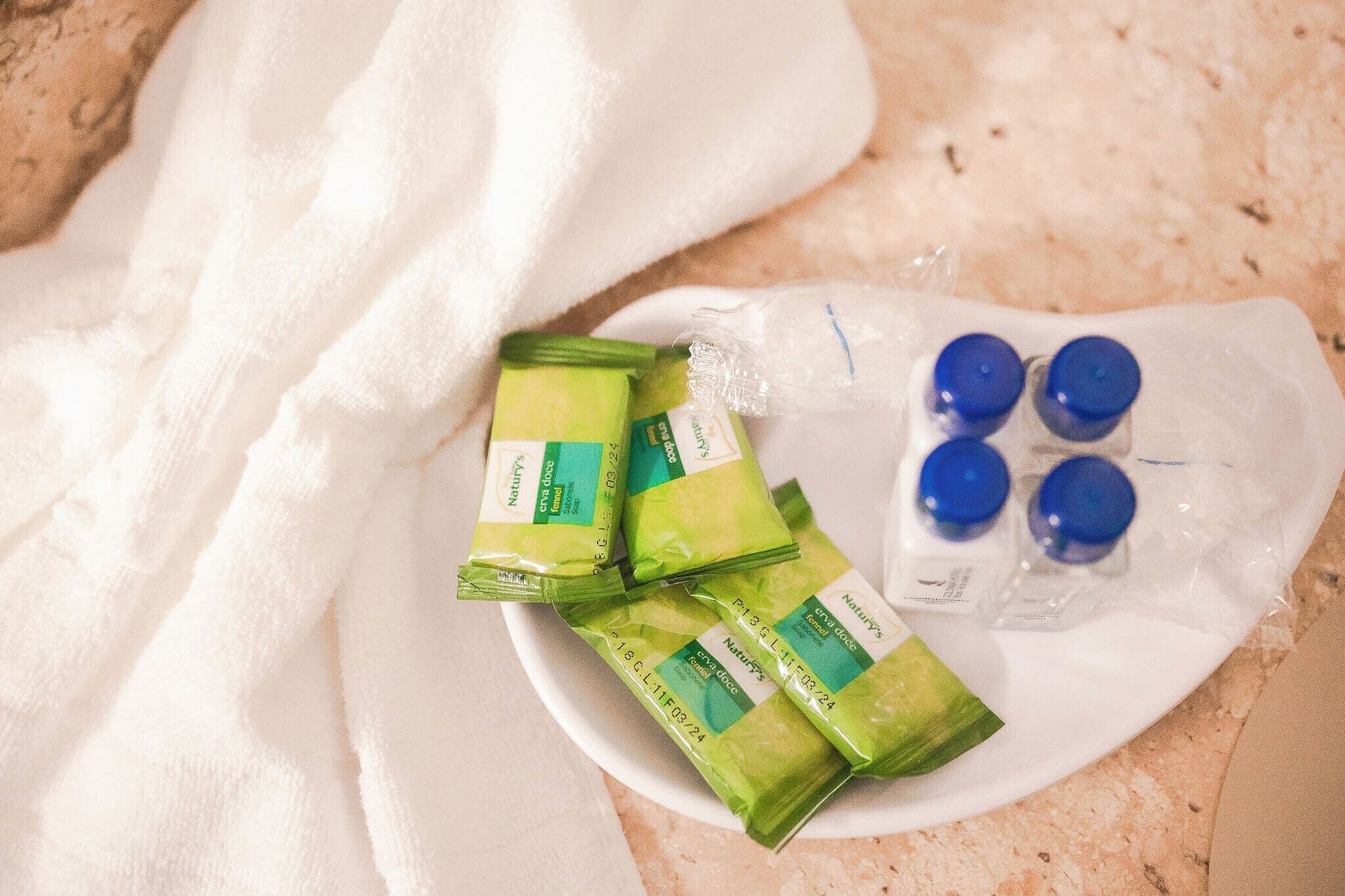 Room amenity