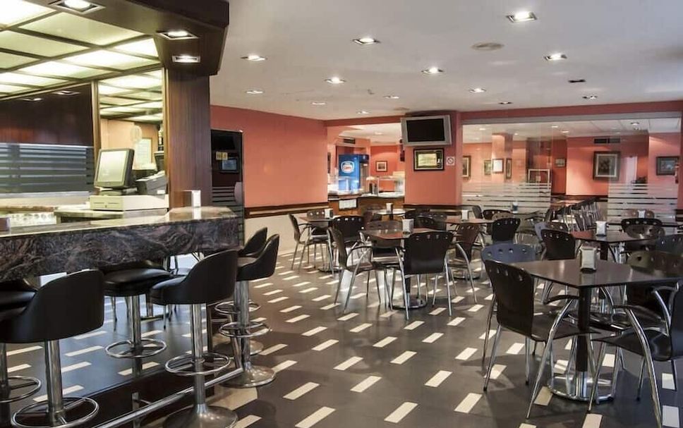 Bar Photo