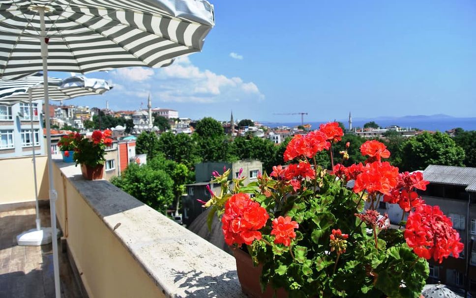 Balcony Photo