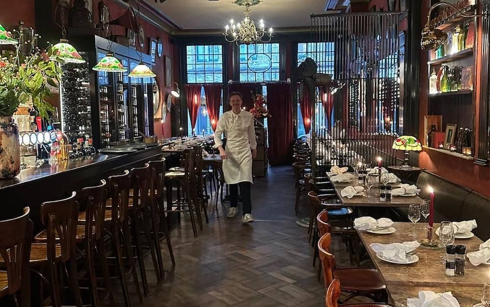 Restaurant Photo