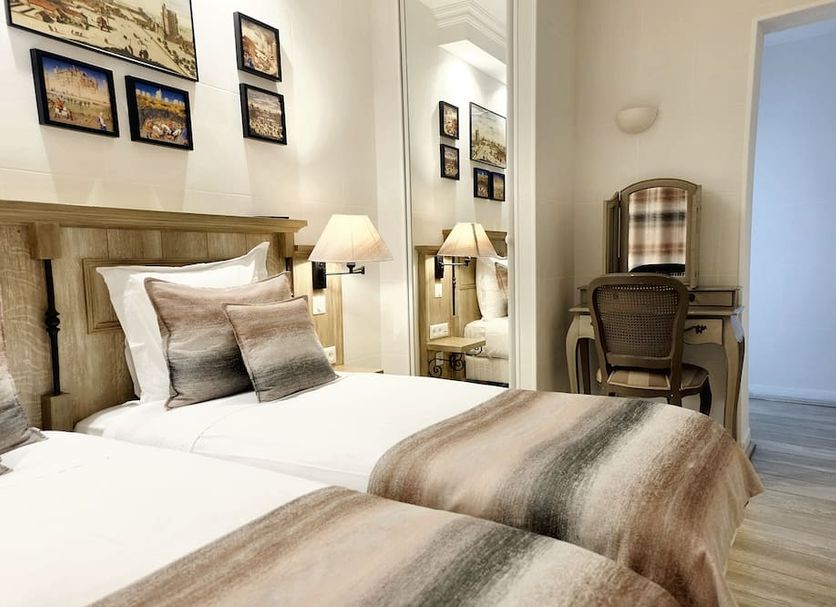 Bedroom Photo