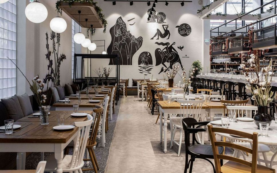 Restaurant Photo