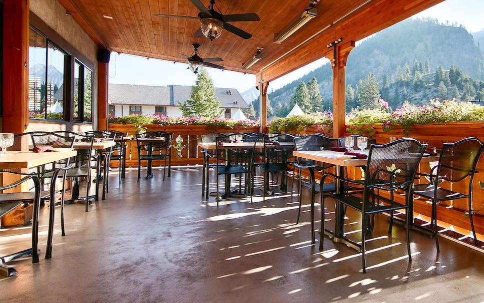 Restaurant Photo