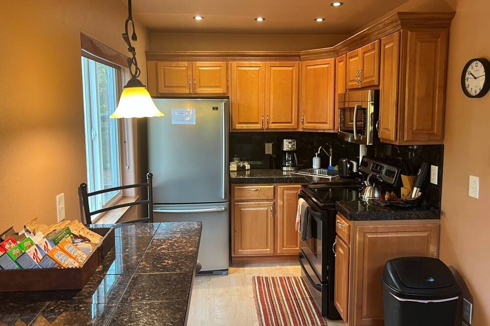 Kitchen Photo