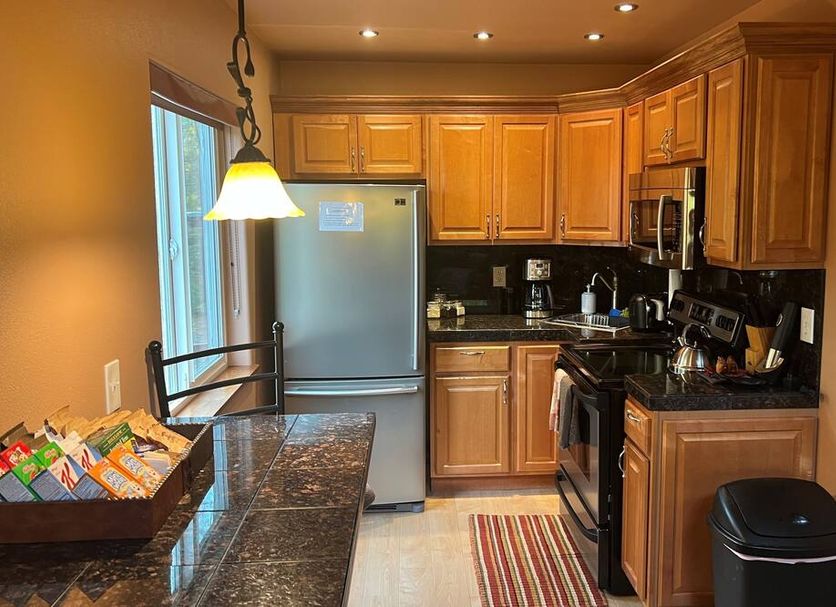 Kitchen Photo