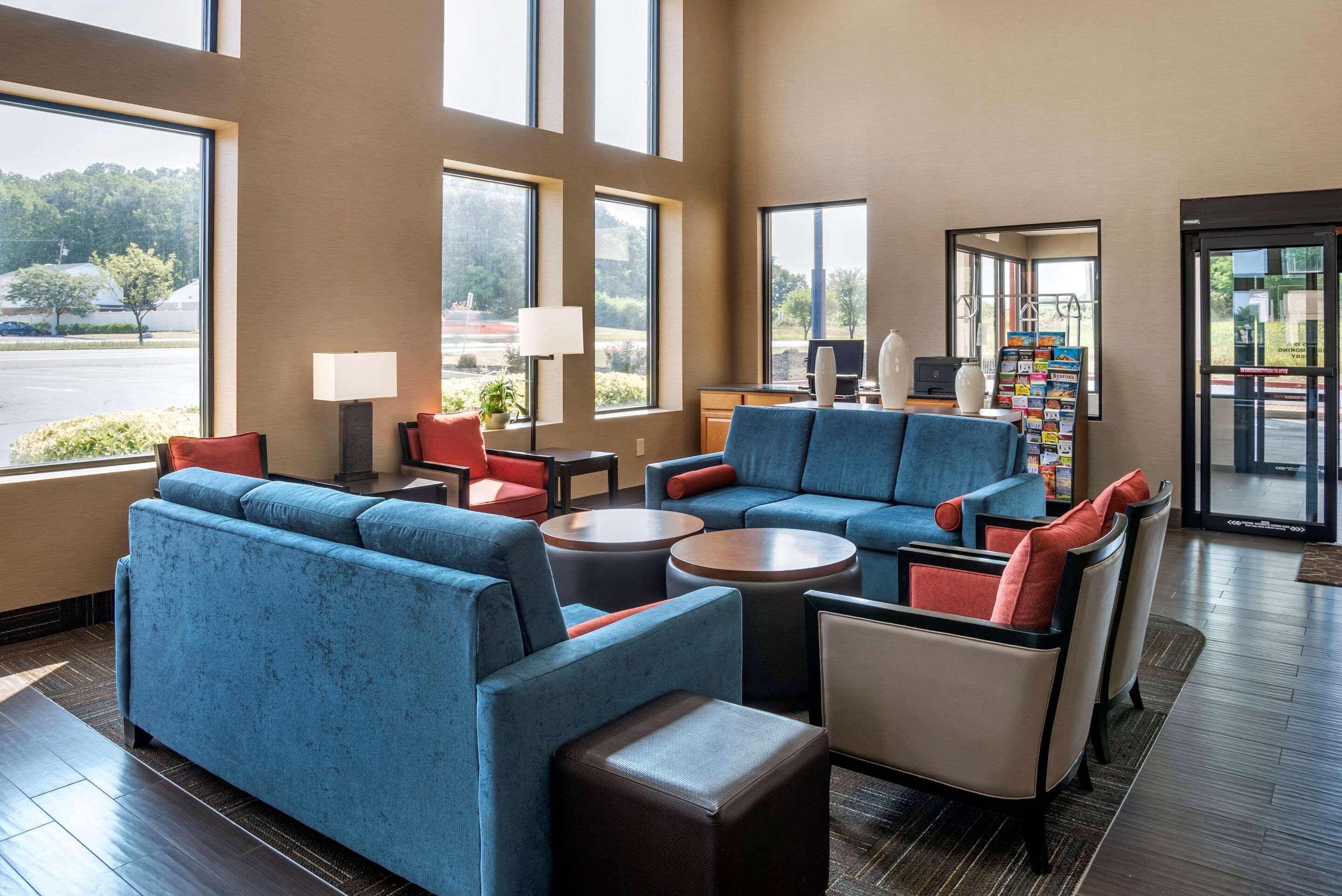 Lounge Photo