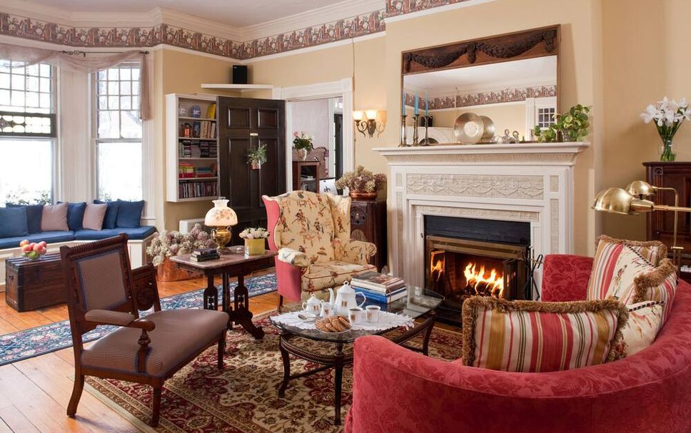 Lounge Photo