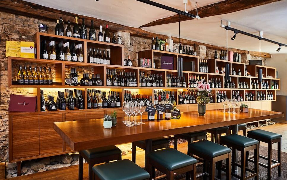 Bar Photo