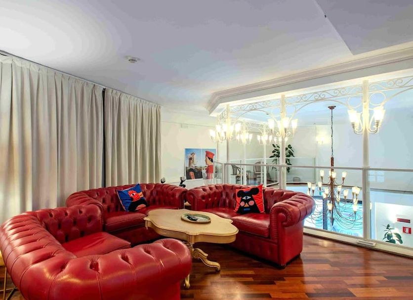 Lounge Photo